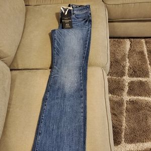 The Limited Weekender Jean Flare